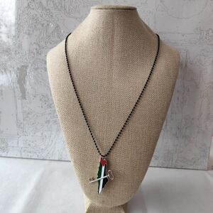 3/$25💙Palestine map and key pendant necklace